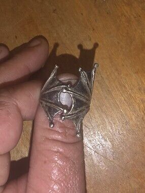 Mens Sterling Silver 925 (Plated) misshapen Bat Wing Ring Size 9